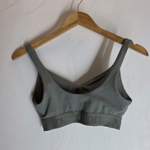 Vuori Daily Bra - Picture 4 of 5